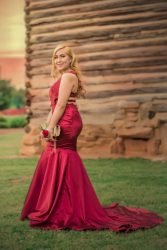 girl barn NC outside