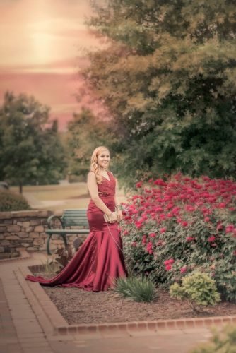 girl-barn-nc-outside2
